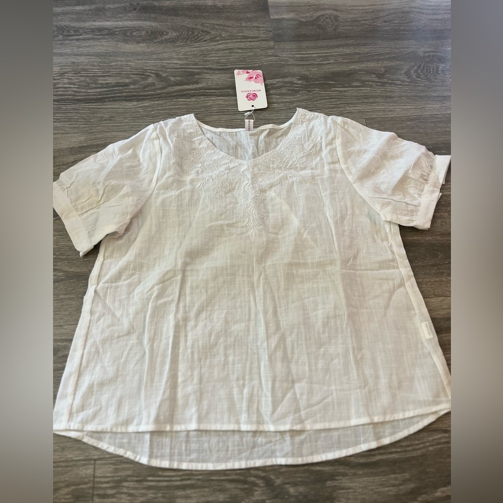 White Short Sleeve Blouse